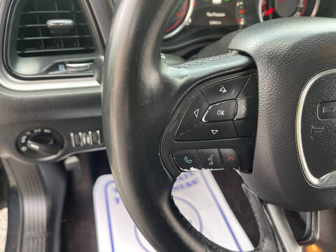 2016 Dodge Challenger SXT