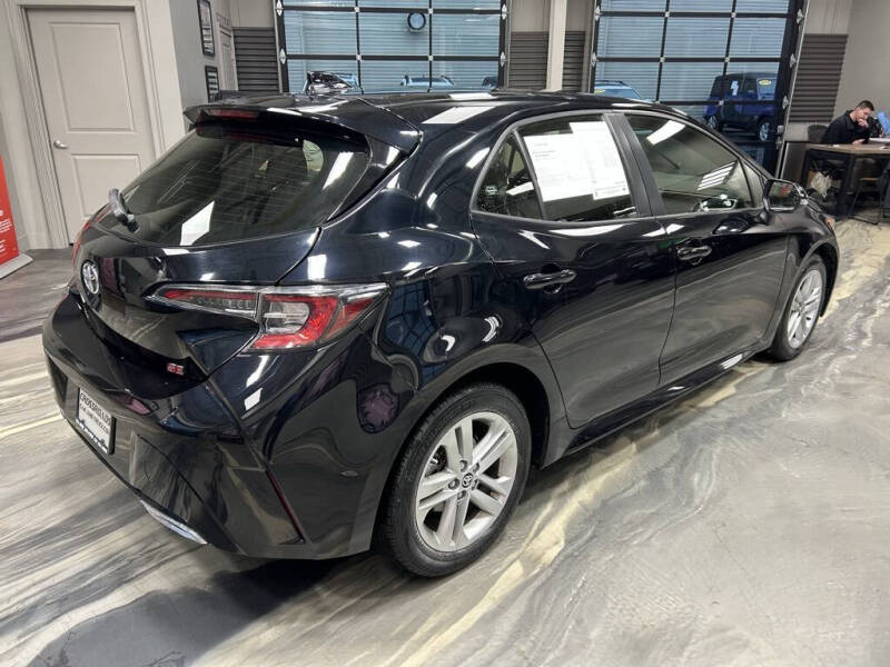 2022 Toyota Corolla Hatchback SE