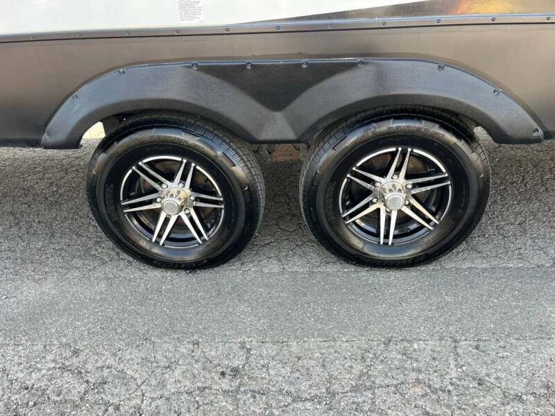 2023 Forest River WILDCAT M-282RKX