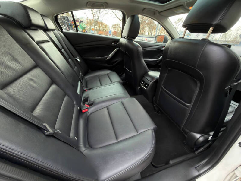 2016 Mazda MAZDA6 i Touring