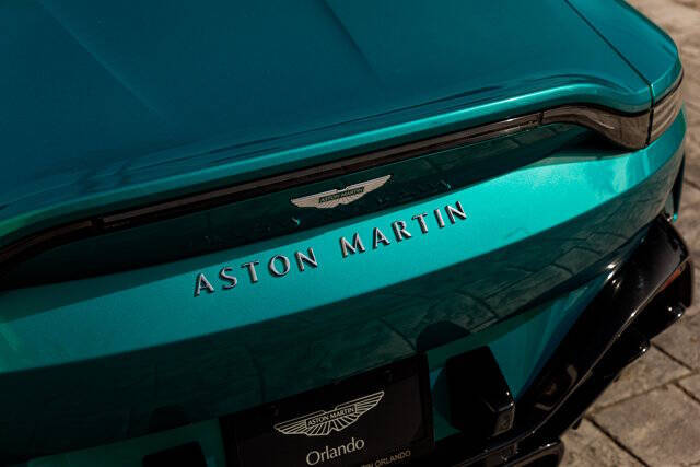 2026 Aston Martin Vantage Roadster