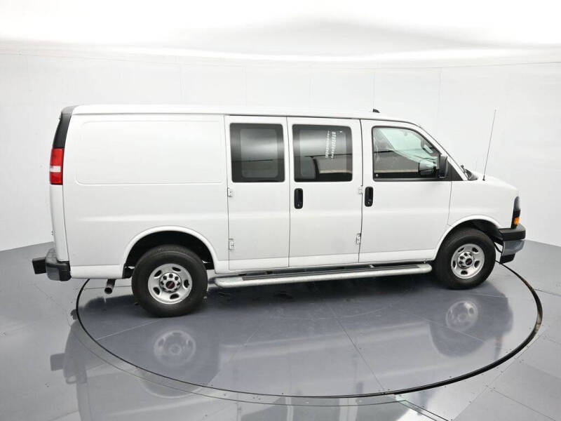 2024 GMC Savana 2500