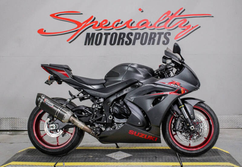 2017 Suzuki GSX-R1000