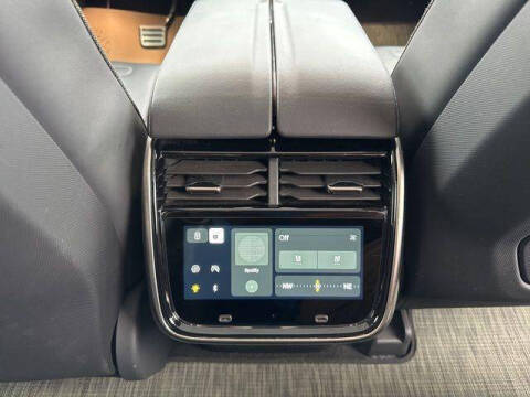 2022 Rivian R1T Adventure