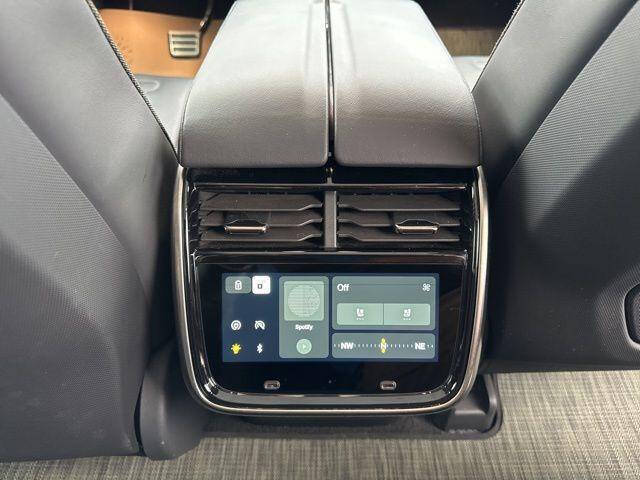 2022 Rivian R1T Adventure