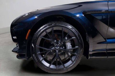 2025 Aston Martin DBX 707