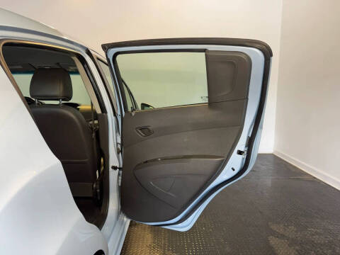 2016 Chevrolet Spark EV 2LT