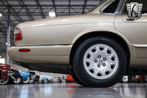 2001 Jaguar XJ-Series XJ8L