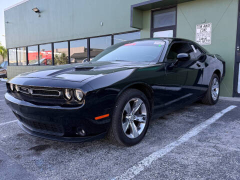 2021 Dodge Challenger SXT