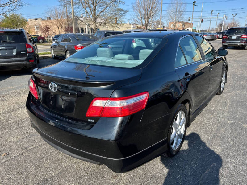 2007 Toyota Camry SE's photo