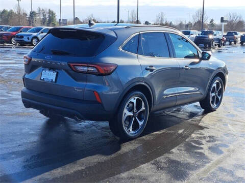 2026 Ford Escape Hybrid ST-Line Select