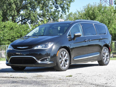 2017 Chrysler Pacifica for sale at Tonys Pre Owned Auto Sales in Kokomo IN