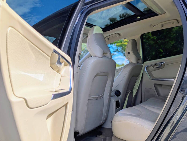 2012 Volvo XC60 T6 Premier Plus