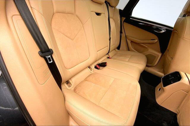 2018 Porsche Macan