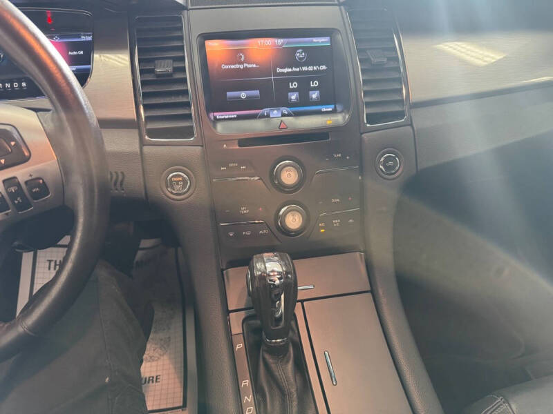 2015 Ford Taurus SEL