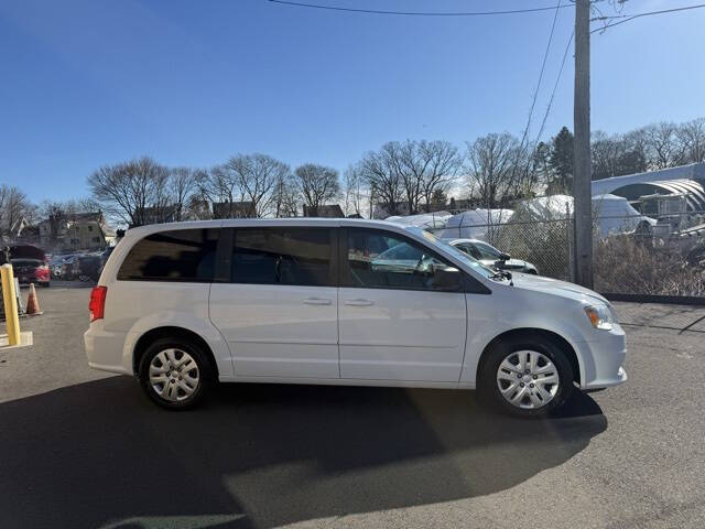 2016 Dodge Grand Caravan SE