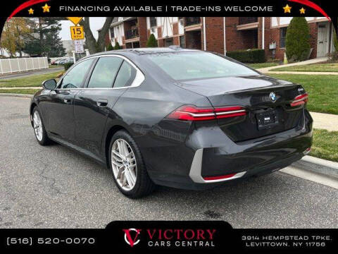 2024 BMW 5 Series 530i