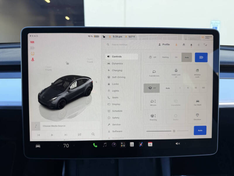 2023 Tesla Model Y Performance