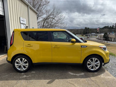 2015 Kia Soul +