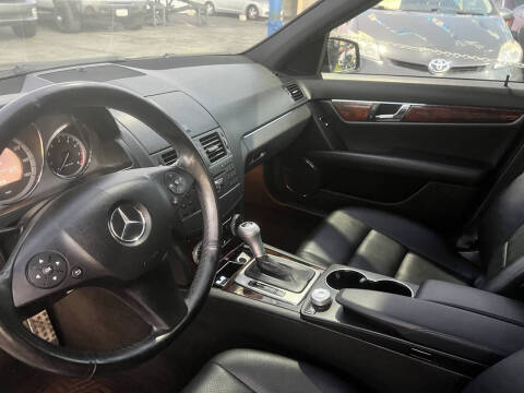 2010 Mercedes-Benz C-Class C 300 Luxury