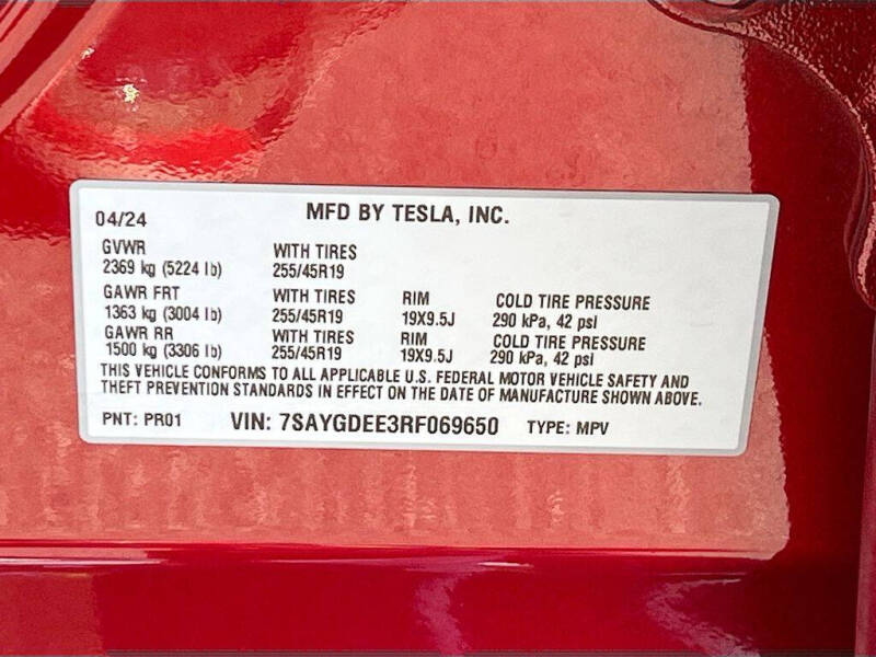 2024 Tesla Model Y Long Range