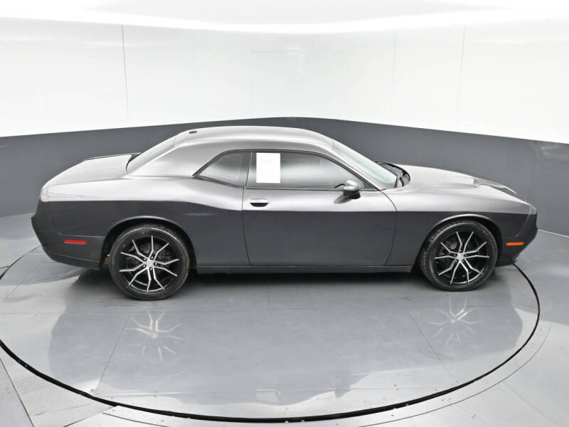 2017 Dodge Challenger SXT