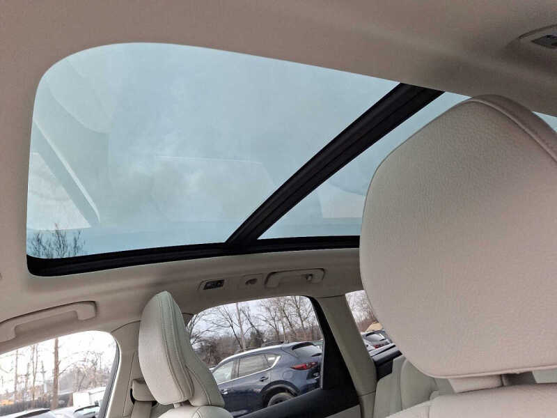 2021 Volvo XC60 T5 Momentum