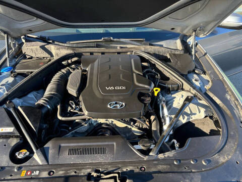 2015 Hyundai Genesis