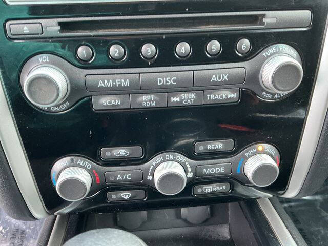 2014 Nissan Pathfinder SV