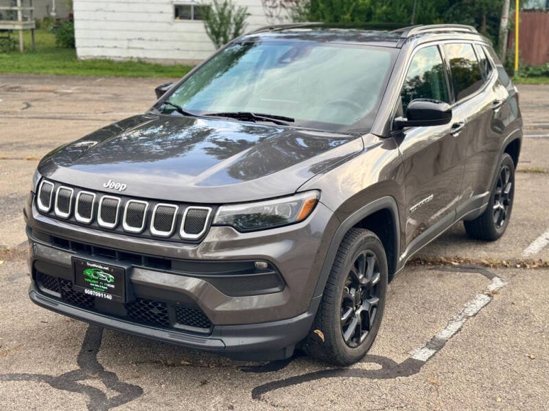 2022 Jeep Compass Latitude Lux