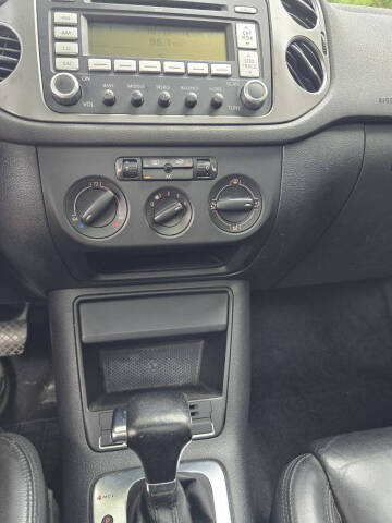 2009 Volkswagen Tiguan SE 4Motion