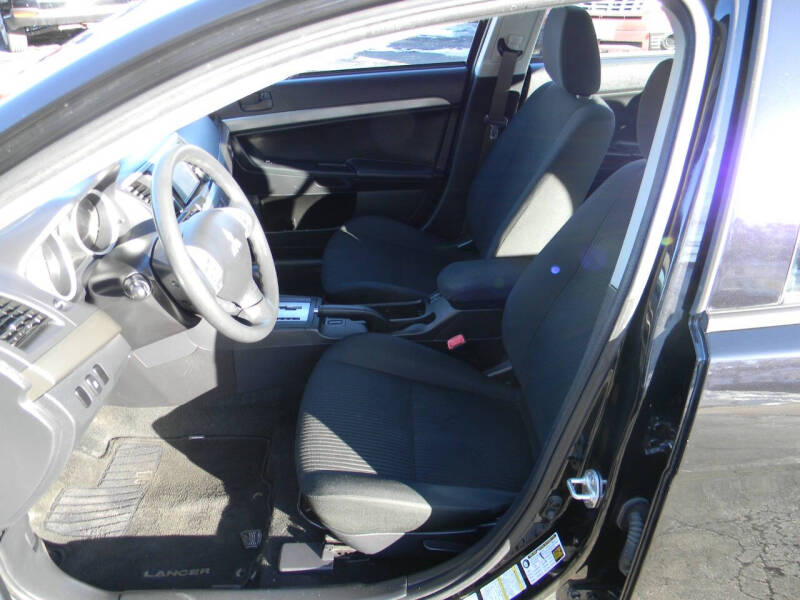 2014 Mitsubishi Lancer SE