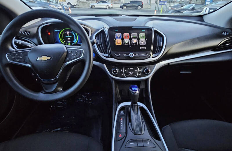 2018 Chevrolet Volt LT