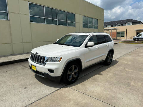 2011 Jeep Grand Cherokee for sale at NATIONWIDE ENTERPRISE in Houston TX