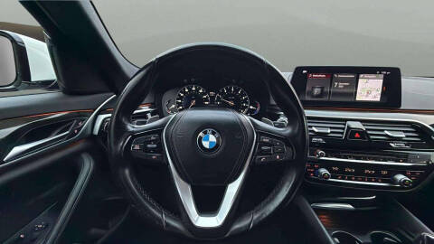 2018 BMW 5 Series 530i