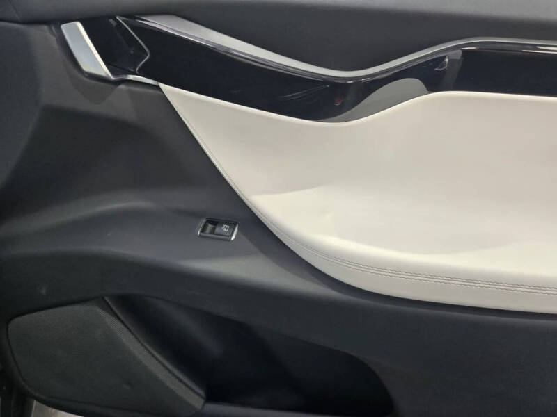 2020 Tesla Model X