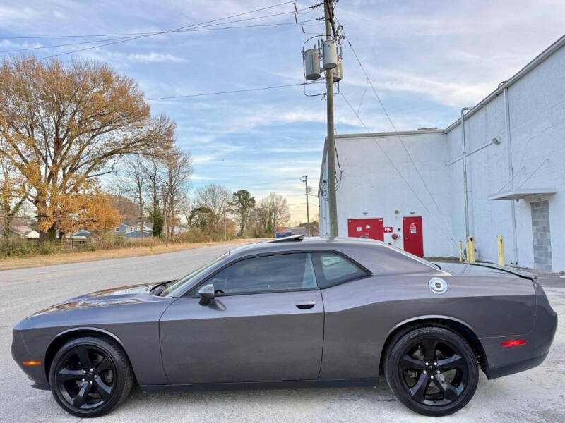 2015 Dodge Challenger SXT