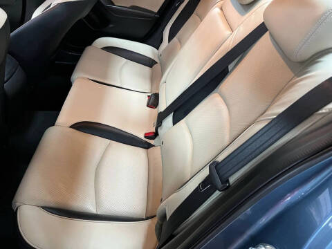 2015 Mazda MAZDA3 s Grand Touring