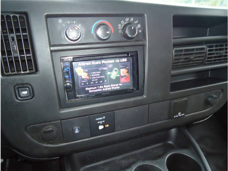 2017 Chevrolet Express 2500