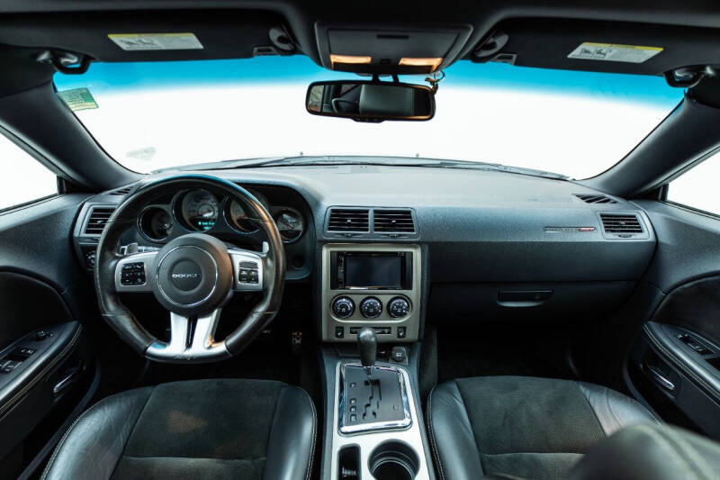 2012 Dodge Challenger SRT8 - Photo 118