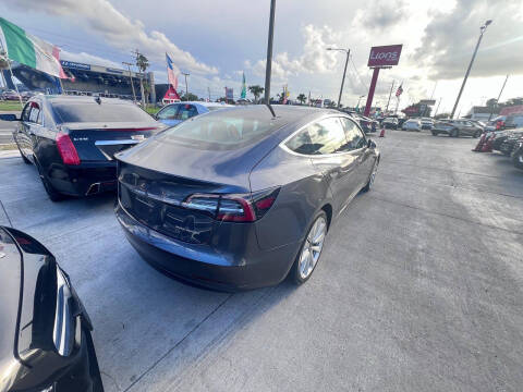 2019 Tesla Model 3 Long Range