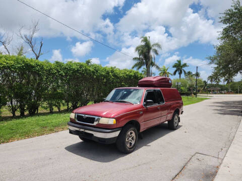 2000 Mazda B-Series B3000 SE