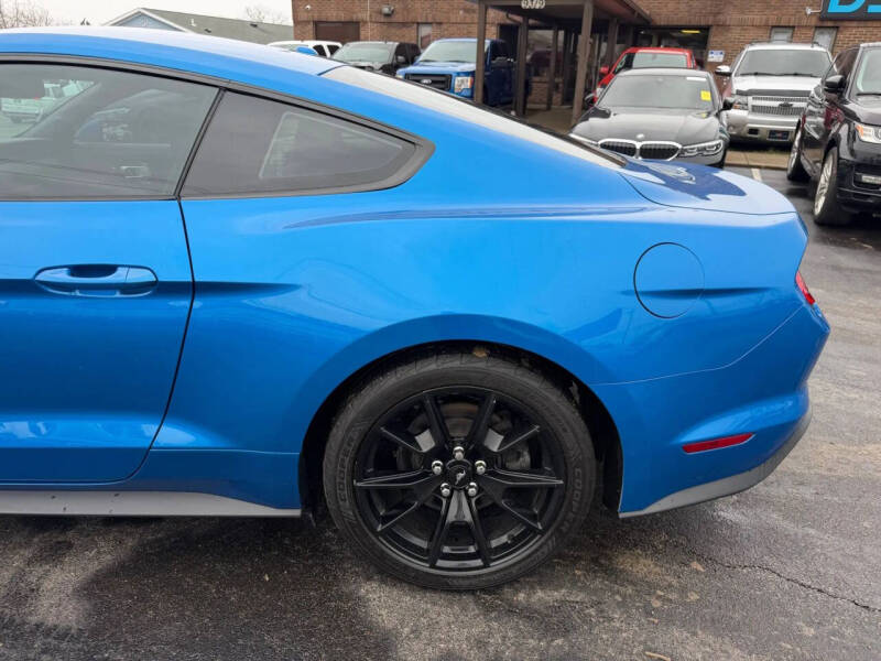 2020 Ford Mustang