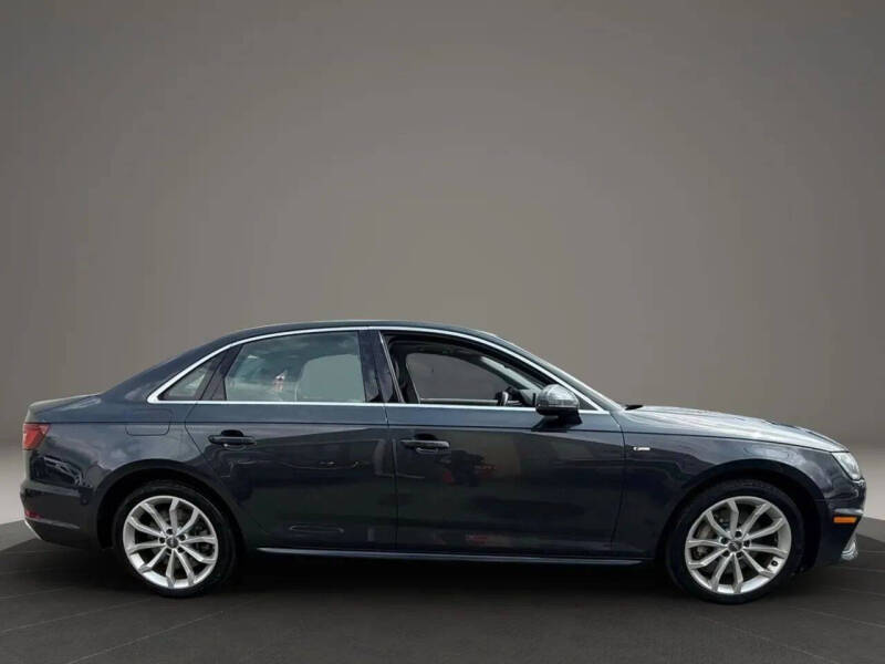 2019 Audi A4 quattro Premium 45 TFSI