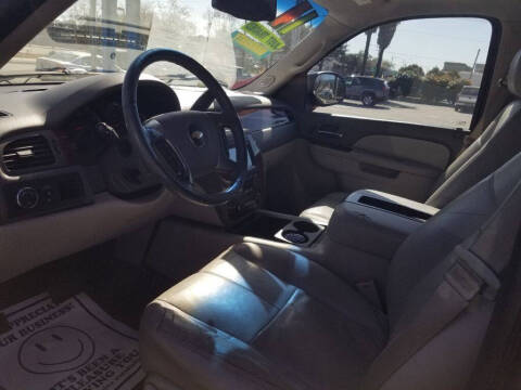 2014 Chevrolet Suburban LT