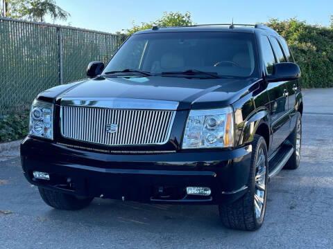 2005 Cadillac Escalade for sale at ZAZA MOTORS INC in San Leandro CA
