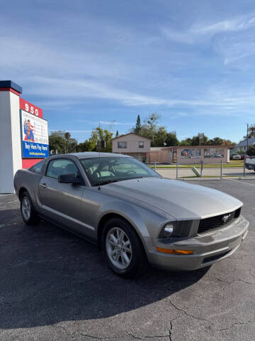 2008 Ford Mustang V6 Deluxe
