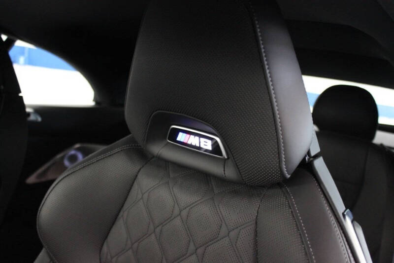 2022 BMW M8 Competition