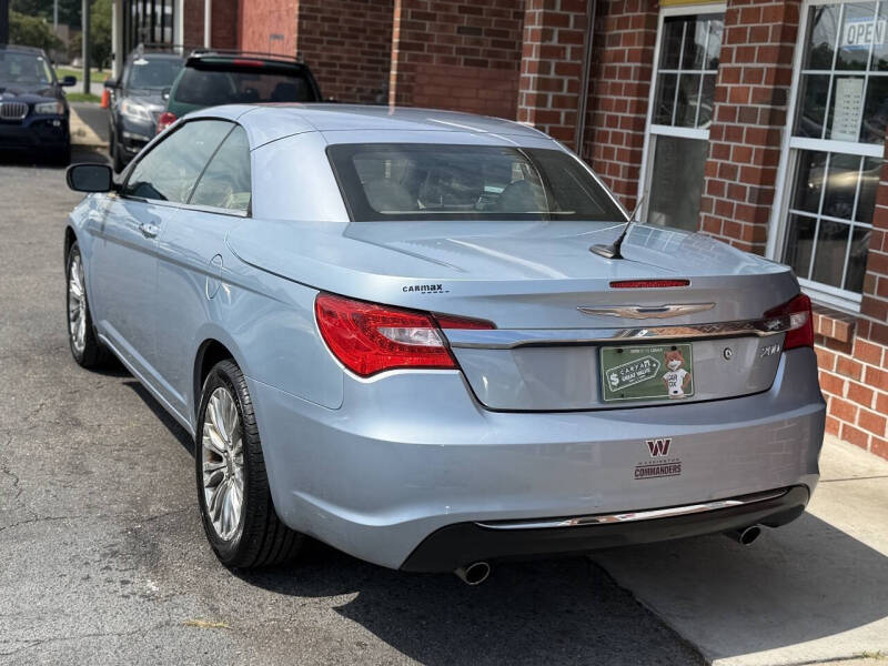 2013 Chrysler 200 Limited