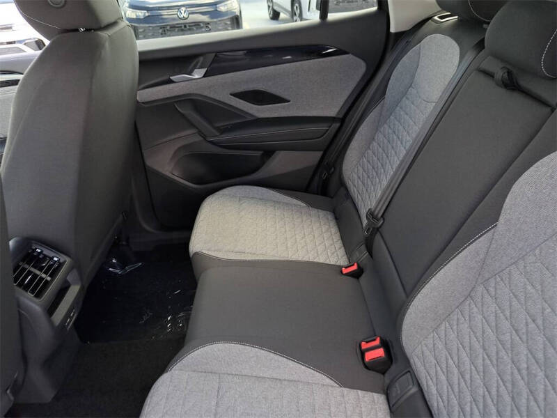 2025 Volkswagen Tiguan S 4Motion